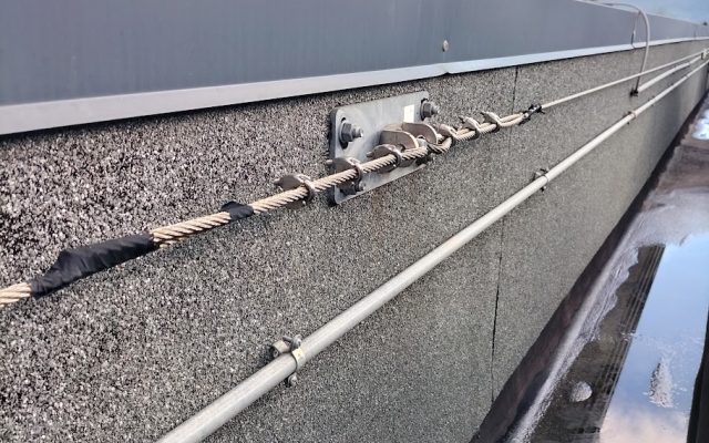 Esempio 3 - Linee Vita a parete